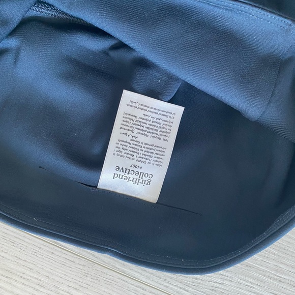 Girlfriend collective navy leggings- small - Picture 4 of 4